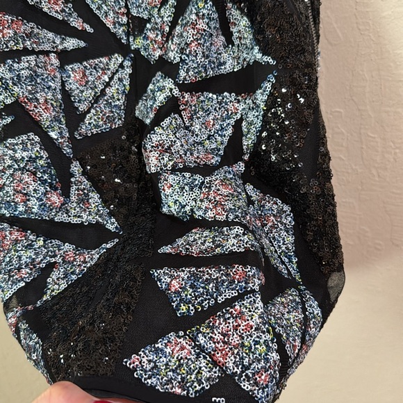 Sexy sparkles two piece outfit - Picture 4 of 9